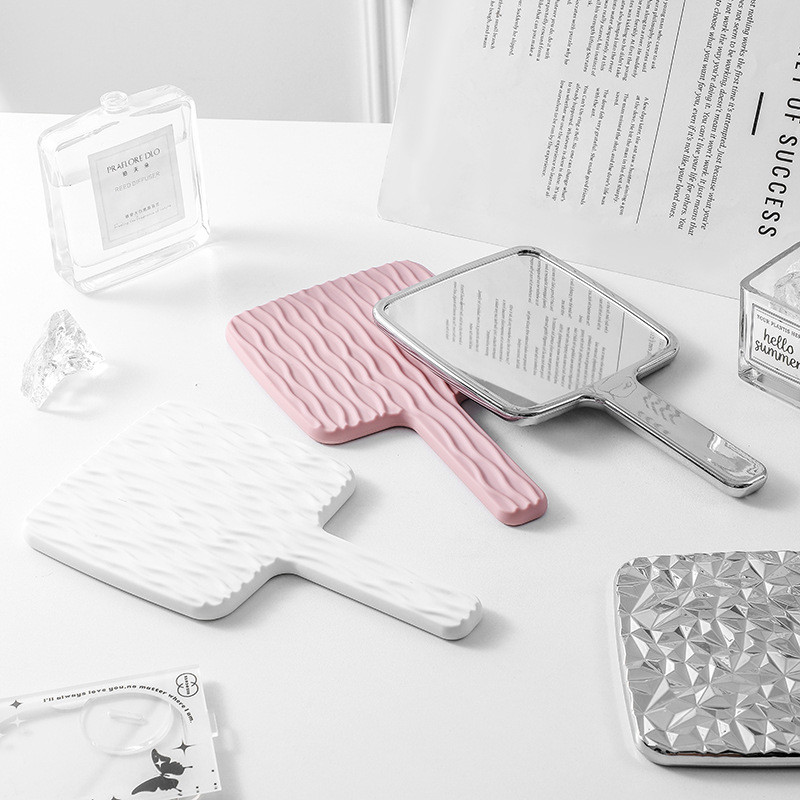 Pārnēsājams Mini Ins šķidras formas rokas spogulis kvadrātveida kosmētikas kosmētiskais spogulis ar rokturi, skaistumkopšanas spoguļi skropstu pieaudzēšanai