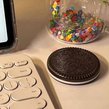 1 бр. Сладко шоколадово бисквитено огледало с дизайн на шоколад Oreo с 1 комплект гребен Дамски инструмент за грим, сгъваемо огледало за грим