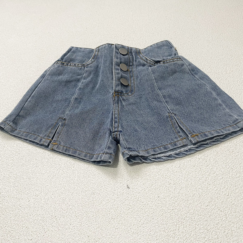 2024 új nyári gyerekeknek farmer rövidnadrágok lányok egyszínű gyöngyvirág meleg nadrágok gyermek felsőruházat farmerek