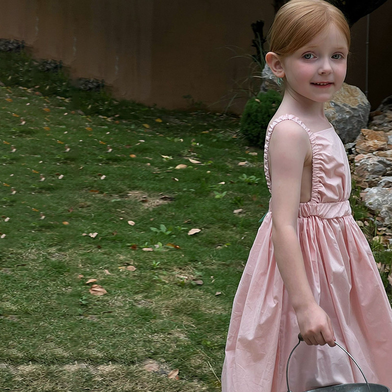 Nyári baba lányoknak felfüggesztett, puffadt ruha Ujjatlan, édes hercegnős ruha lányoknak koreai stílusú lányoknak, kifinomult kidolgozású hercegnőruha