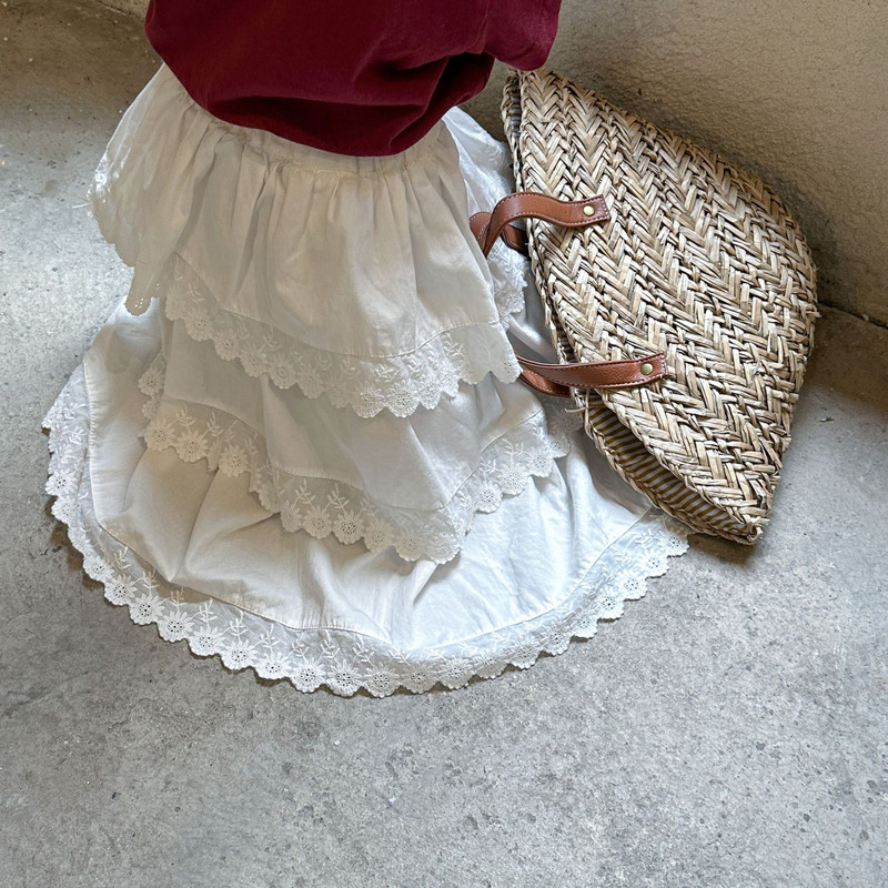 Meiteņu pusgari svārki Mežģīnes Princeses svārki Tīras kokvilnas bērnu apģērbi 2024. gada vasarai, jauns pavasaris, rudens, bērnu kūka, garie svārki