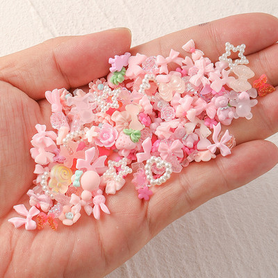 100PCS Смесен дизайн 3D Arcylic Nail Art Декорации Charms Kawaii Аксесоари Черно Бяла Папийонка Aurora Части за маникюр Сърце