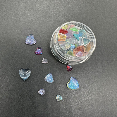 1Box Aurora Heart Love Design Nagu piekariņi Jaukta izmēra kristāla rotaslietas Rhinestones nagu mākslas rotājumiem Kawaii aksesuāri DIY