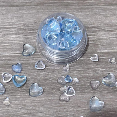 30 vnt./dėžutė Kawaii Blizganti pudra Širdies Nagų Dailės Dekoracijos 3D Derva Kalnų krištolas Charms Karikatūros Krištolo Priedai Manikiūras Pasidaryk pats