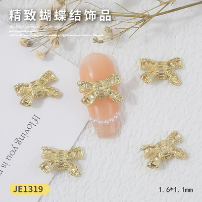 10 bucăți 3D ochi de pisică Fluture Nail Art Charms Auriu strălucitor Gri Argintiu Cristal Strasuri Bijuterii de lux Piese pentru unghii din aliaj