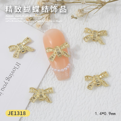 10 bucăți 3D ochi de pisică Fluture Nail Art Charms Auriu strălucitor Gri Argintiu Cristal Strasuri Bijuterii de lux Piese pentru unghii din aliaj