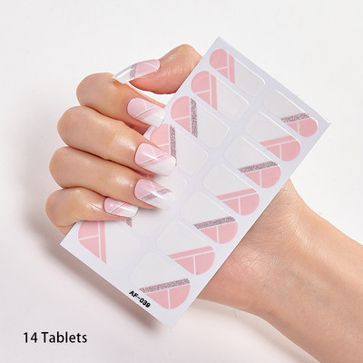 Teljesen fedő körömmatricák Élénk színű körömpakolások Teljesen fedő körömmatricák az egyedi körömdísz megjelenésért