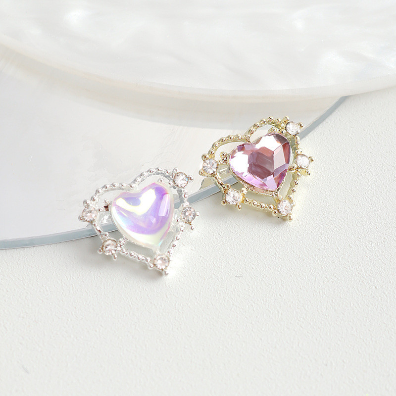 10τμχ 11,5x10mm Σχέδια σε σχήμα καρδιάς Γούρια για αξεσουάρ κράματος νυχιών Αξεσουάρ Aurora Gems Κοσμήματα για πολύχρωμα στρας νυχιών