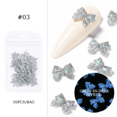 Nail Art Rhinestones Resin Heart Moon Ukrasi za nokte Ravna poleđina Sedefasto bijelo mješovite veličine 3D kamenčići Pribor za manikuru
