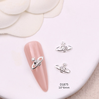 10 kom/lot Ravni medvjeđi nokti Šarm Rhinestones Srebrni/zlatni dodaci za nokte Profesionalni šarm Cirkonijski dijamanti Luksuzni dijelovi DIY