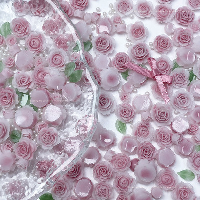 20 komada Kawaii Mix Flower Nail Art Charms Japanske elegantne ružičaste ruže Božuri Ukrasi za nokte DIY Dodaci od akrilnih kamenčića