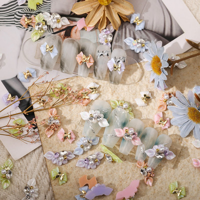 20db Pink Cartoon Doll Nail Art Charms 3D Vegyes Design Ékszerek Körömdíszek Butterfly Bear Nail Kawaii sorozat kiegészítők