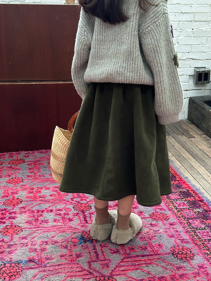 Iarnă New Girl Baby Retro velur din pluș Jumătate de fustă caldă Copii mijlocii și mici Moda Pit Stripe Jumătate de fustă versatilă