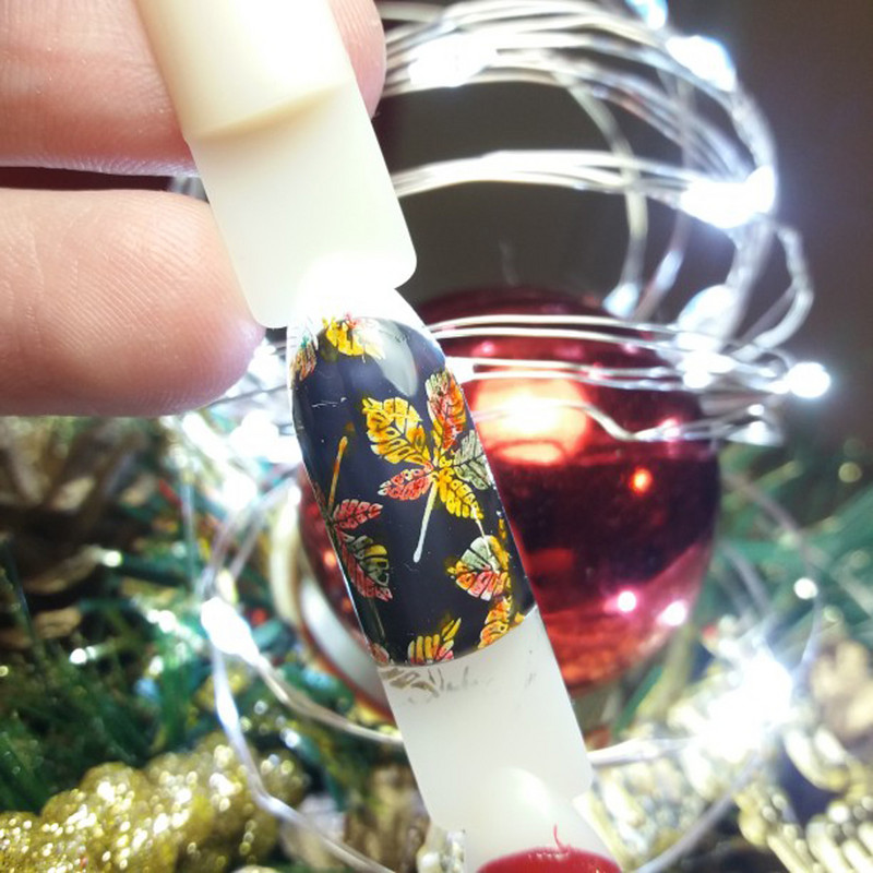 1Gb Burtu un ciparu nagu mākslas štancēšanas plāksnes veidne apzīmogotām liesmas lapām ģeometriskā dizaina nagiem attēlu drukāšanas rīki 12*6 cm