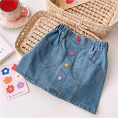 Vasaras modes ikdienišķa, salda mazuļu svārki, meiteņu svārki, džinsa zili volāni, poga, elastīga jostasvieta A-līnijas mini svārki, apģērbs 1-6 g.