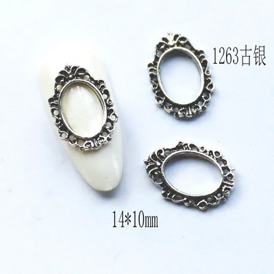 20 gab. Vintage nagu mākslas rāmji četru krāsu daudzveidīgas formas retro sakausējuma nagu dizaini Piekariņi, lieli dārgakmeņi nagu piederumiem 2022