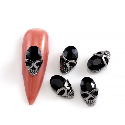 10Gb Helovīna retro tumšā stila nagu piekariņi 3D sakausējuma sirds nagu mākslas aksesuāri Cross Skull zirnekļa čūskas dārgakmeņi biedējošās nagu daļas