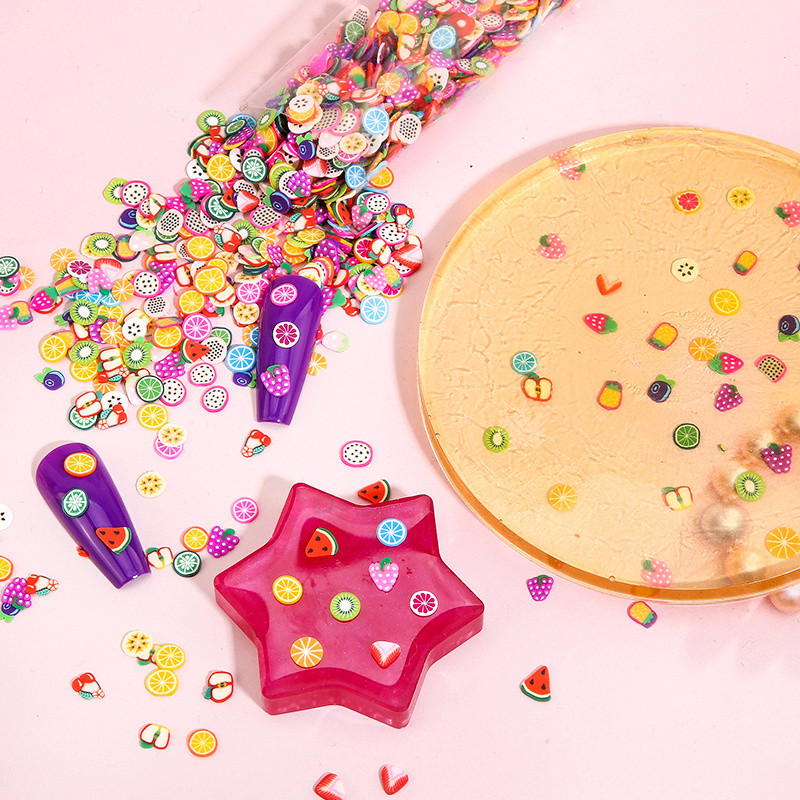 1000 kom/Pakiranje Glinena smola za punilo 3D Mix Sićušni plodovi Životinje Kriške listova Cvjetovi Polimerska glina za DIY ukrase za nokte od epoksidne smole