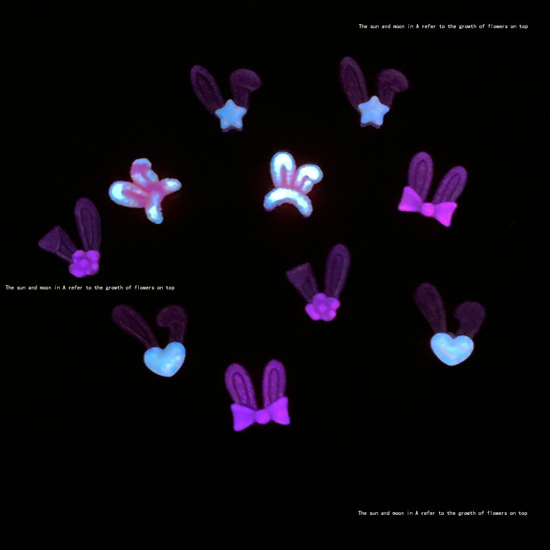 50 db Sötétben világító Kawaii Rabbit Ears Designs Köröm Gyanta Drágakövek Kövek Rózsaszín Aranyos Egyedi Design Bűbáj Ékszerek Körömhöz