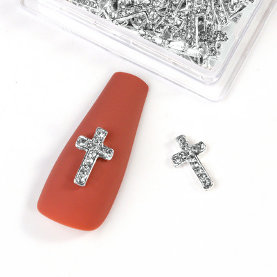 10 komada Luksuzni srebrni križ Nail Art privjesci za nakit Retro legirani kamenčići Svjetlucavi 3D Nail Art DIY Punk dodaci za manikuru