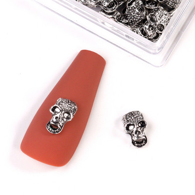 10 komada Luksuzni srebrni križ Nail Art privjesci za nakit Retro legirani kamenčići Svjetlucavi 3D Nail Art DIY Punk dodaci za manikuru