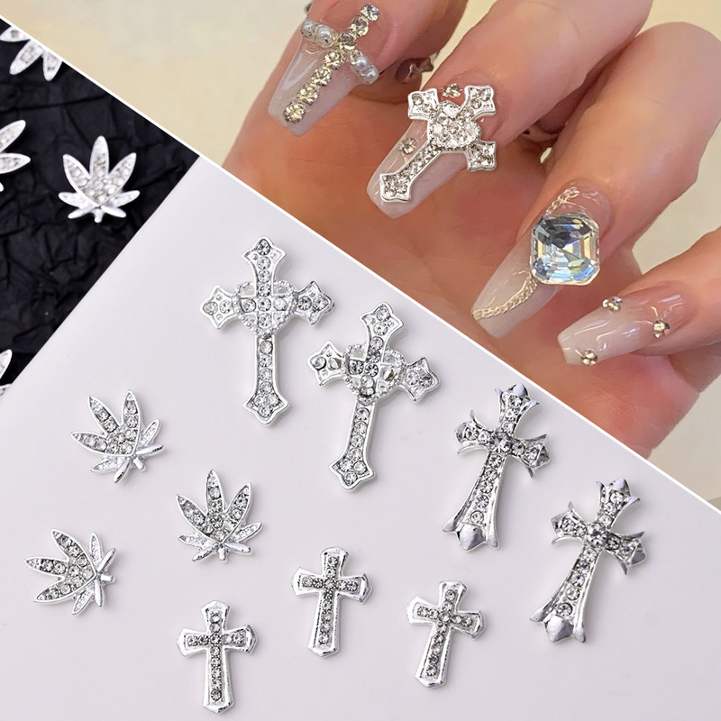 10 komada Luksuzni srebrni križ Nail Art privjesci za nakit Retro legirani kamenčići Svjetlucavi 3D Nail Art DIY Punk dodaci za manikuru