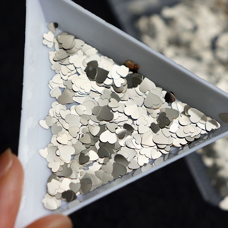 Dimensiune amestecă Love Heart Glitter Paiete Brelocuri pentru unghii Design Roșu Negru Fulgi în formă de inimioare Accesorii pentru unghii Ornamente de Valentines