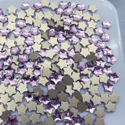 100 gab. Daudzkrāsains stikls — Zvaigzne, nagu mākslas strādnieki