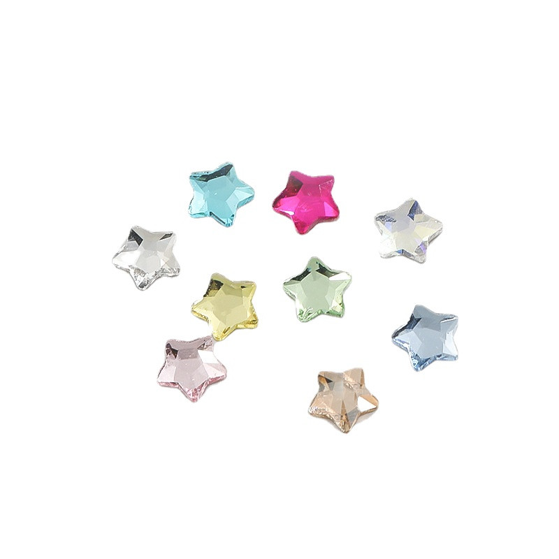 100 gab. Daudzkrāsains stikls — Zvaigzne, nagu mākslas strādnieki