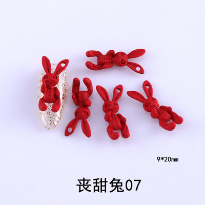 10 komada Nail Art Skull Rabbit Sweet Funeral Girl Style Metalna boja u spreju Matizirani zec 2021. Novi dolazak Neto Crveni nakit za nokte