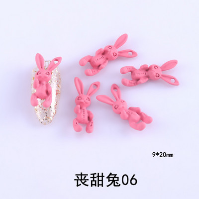 10 komada Nail Art Skull Rabbit Sweet Funeral Girl Style Metalna boja u spreju Matizirani zec 2021. Novi dolazak Neto Crveni nakit za nokte