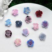 50 gab. nagu sveķu ziedu formas piekariņi, 8 mm nagu spīdums tumsā, daudzkrāsaini ziedu dizaini nagu piederumi