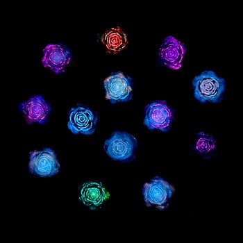 50τμχ Ρητίνη νυχιών Γούρια σε σχήμα λουλουδιών 8mm Nail Glow In The Dark Διακοσμήσεις Πολύχρωμα Σχέδια λουλουδιών Προμήθειες νυχιών