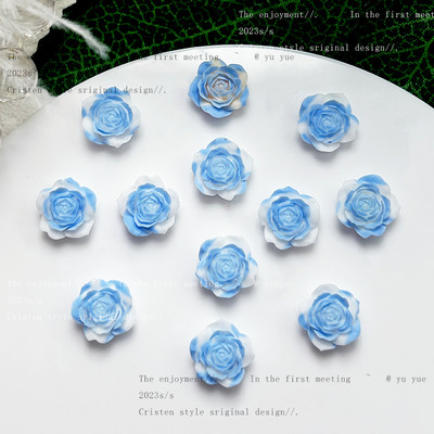 50 gab. nagu sveķu ziedu formas piekariņi, 8 mm nagu spīdums tumsā, daudzkrāsaini ziedu dizaini nagu piederumi