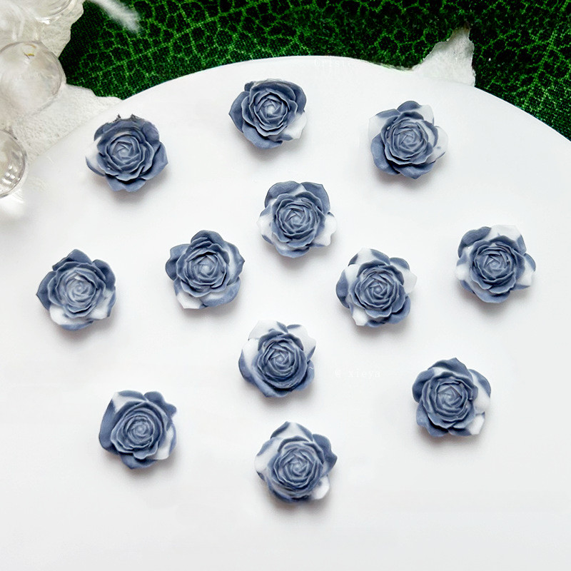 50 gab. nagu sveķu ziedu formas piekariņi, 8 mm nagu spīdums tumsā, daudzkrāsaini ziedu dizaini nagu piederumi