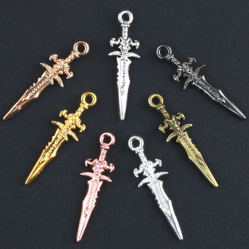 20gab sakausējuma nagu mākslas šarms 3D metāla sakausējums liela zobena nazis ieroči nagu rotaslietas DIY ķīniešu kung fu ieroču nagu aksesuāri