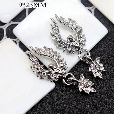 10GAB Luksusa sakausējuma nagu mākslas planēta Rhinestone piekariņi Nagi dekorēšanas piederumi Planet Cross Juvelierizstrādājumu aksesuāri Manikīra daļas