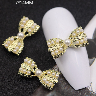 10GAB Luksusa sakausējuma nagu mākslas planēta Rhinestone piekariņi Nagi dekorēšanas piederumi Planet Cross Juvelierizstrādājumu aksesuāri Manikīra daļas