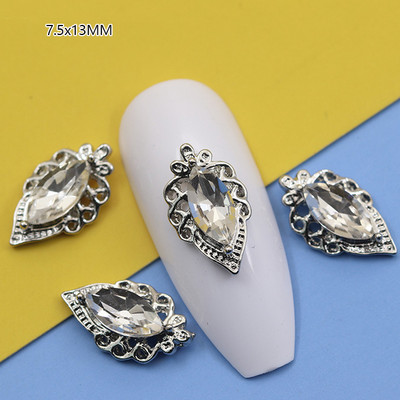 10GAB Luksusa sakausējuma nagu mākslas planēta Rhinestone piekariņi Nagi dekorēšanas piederumi Planet Cross Juvelierizstrādājumu aksesuāri Manikīra daļas