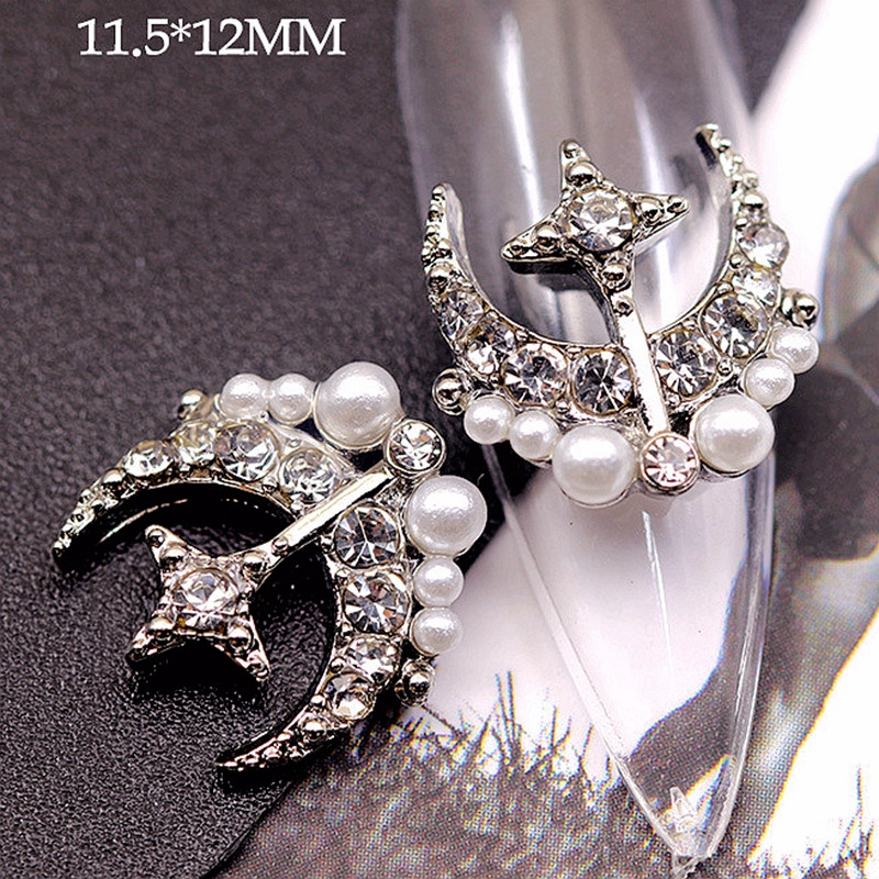 10GAB Luksusa sakausējuma nagu mākslas planēta Rhinestone piekariņi Nagi dekorēšanas piederumi Planet Cross Juvelierizstrādājumu aksesuāri Manikīra daļas