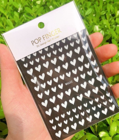 Nagu mākslas uzlīmes Sirds 3D nagu uzlīme Zelta sudraba melna Seksīgi sarkana nagu dizaina uzlīme ar mirdzošu pūdera nagu aksesuāriem