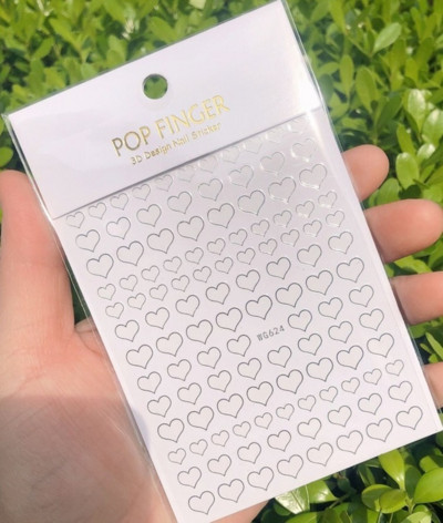 Nagu mākslas uzlīmes Sirds 3D nagu uzlīme Zelta sudraba melna Seksīgi sarkana nagu dizaina uzlīme ar mirdzošu pūdera nagu aksesuāriem