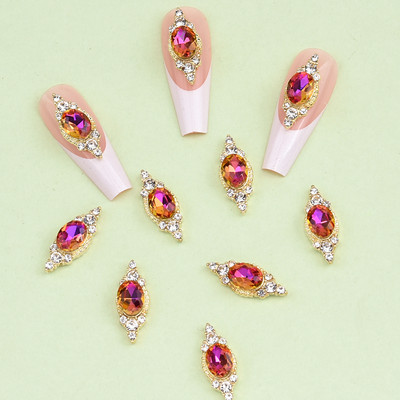 10 gab Crysal Big Gemstone Nagu piekariņi sakausējuma 3D nagu rotājumi Rhinestone zelta rotaslietas dizainers DIY Long Nail Art NJ23104-3