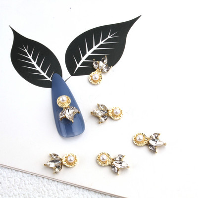 10 gab. Metāla karājas nagu mākslas piekariņi Mēness/Tauriņš/Bowknot Metāla cirkons Luksusa Rhinestone Nagu pīrsings Juvelierizstrādājumu kulonu dimanti