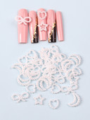 40 gab Dobu sirds pērļu nagu mākslas piekariņi balti pērļu apaļi sirds zvaigzne vairāku formu 3D nagu dekorēšana DIY nagu aksesuāri