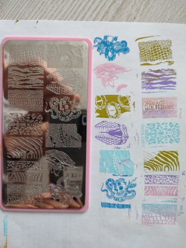 Körömbélyegző lemezek Fa kéreg mintás levelek Whirlpool kép Rozsdamentes acél stencil Körömdíszítő bélyegek Geometrikus sablon sablonok