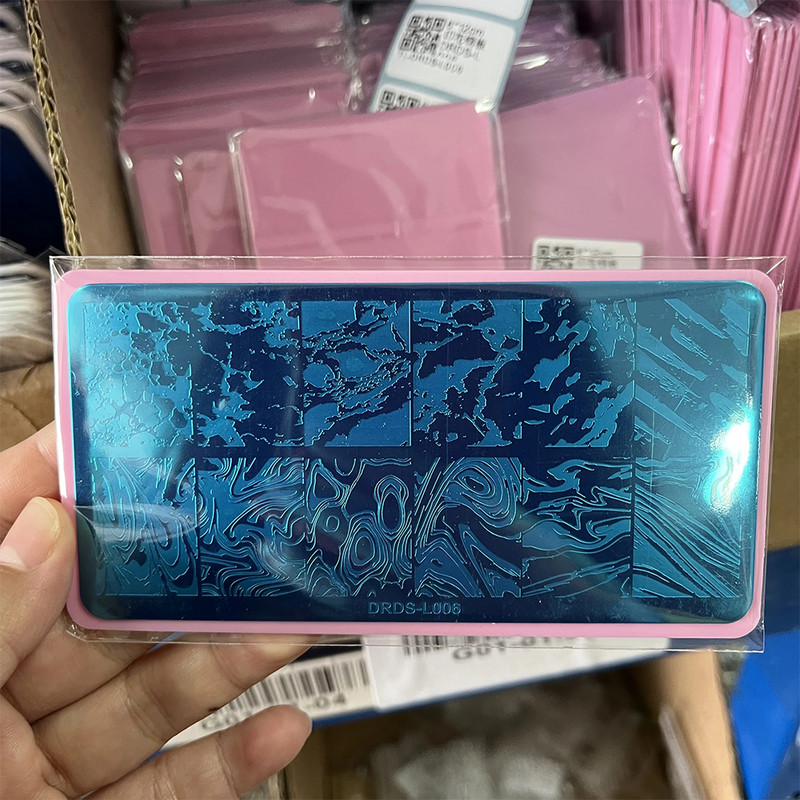 Snake Leopard Nagu apzīmogošanas plāksne angļu burtu Mīlestība Sirds Lapas Ziedi Dizains Apdrukas plāksnes Naglas Māksla Trafarets Zīmoga rīki