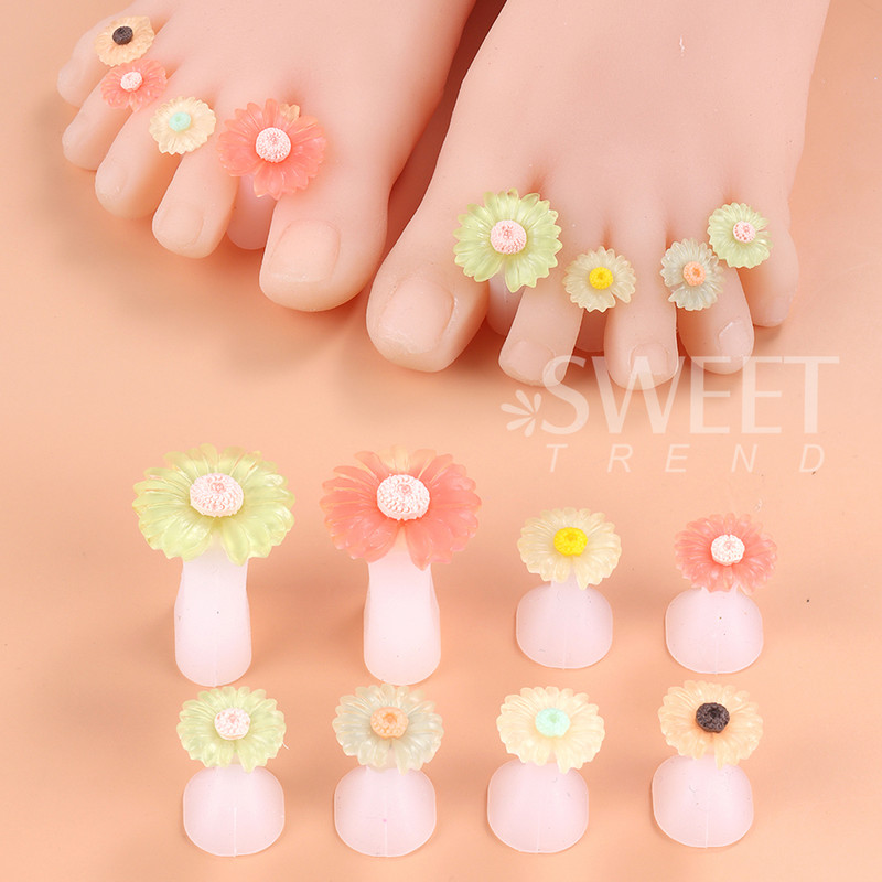 8 gab./Iepakojums Silikona purngalu atdalītājs Cute, mīksts pedikīra rīki Daisy Square Star Heart Rhinestone pēdu pirkstu atdalītāju kopšanas rīki