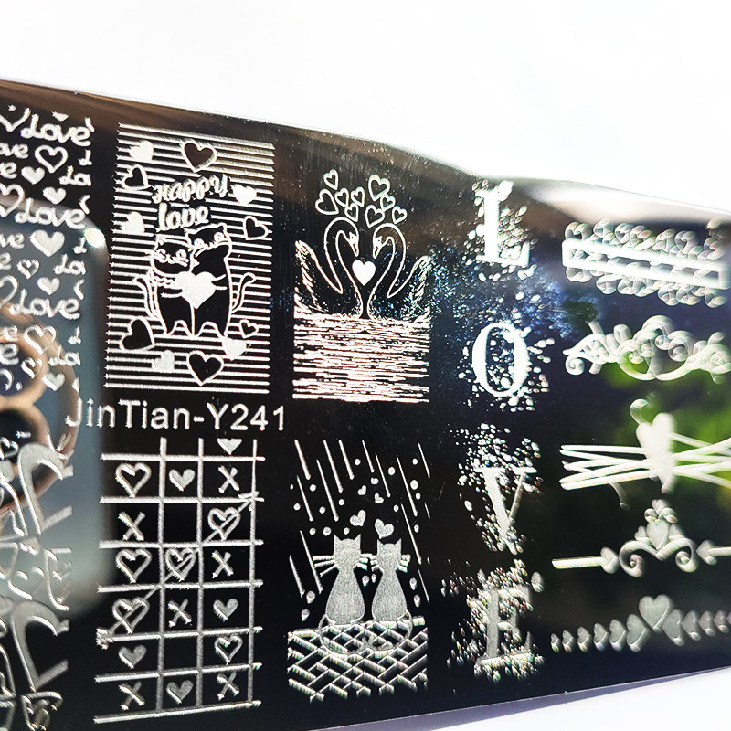 Valentinovo Tanjuri za utiskivanje noktiju Cvijet ruže Ljubavna tema Mašna Crtani tanjuri za ukrašavanje noktiju Alati za šablone za dizajn noktiju od nehrđajućeg čelika