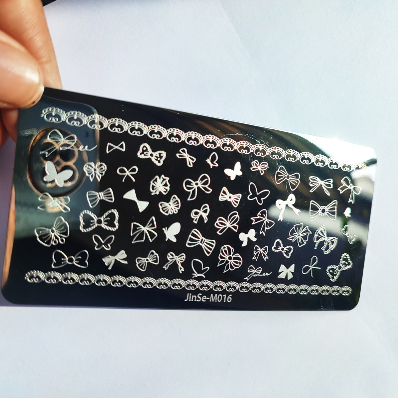 Valentinovo Tanjuri za utiskivanje noktiju Cvijet ruže Ljubavna tema Mašna Crtani tanjuri za ukrašavanje noktiju Alati za šablone za dizajn noktiju od nehrđajućeg čelika